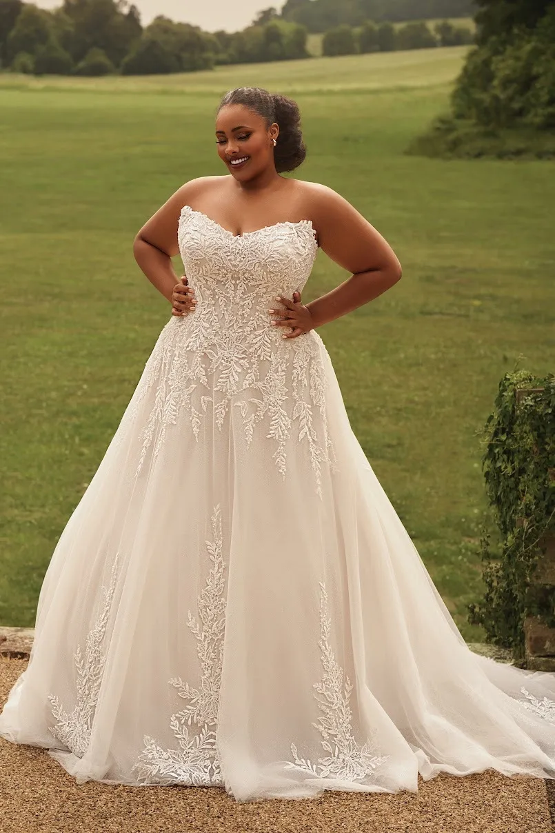 AMELISSE  — front view