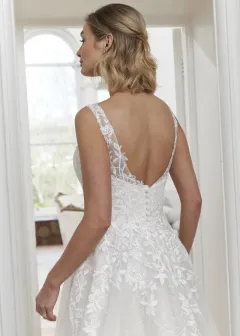 LARINA view 5