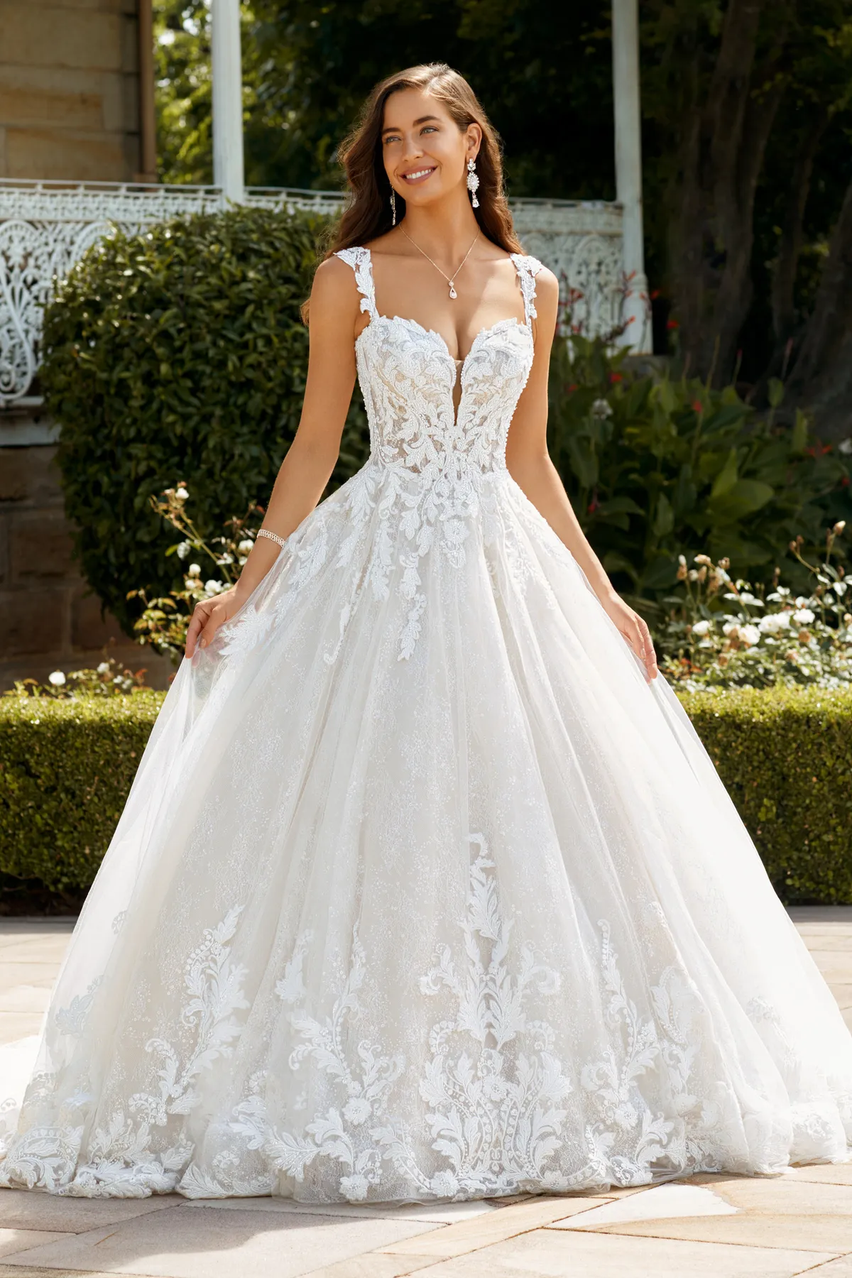 MILANA  — front view