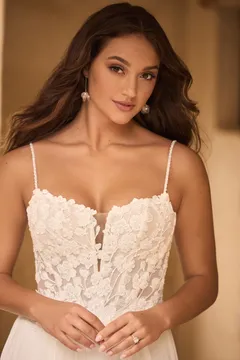 CAITLIN view 3